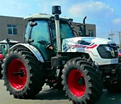 Трактор Hanwo TS 2104